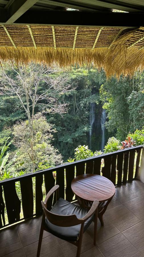 Munduk Tutub Waterfall View Eksteriør billede